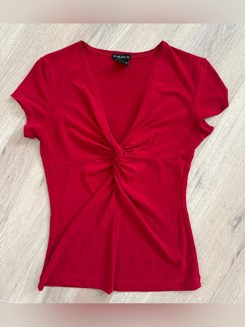 F.A.N.G Womens Vintage Red Twist Shortsleeve Shirt Size Small